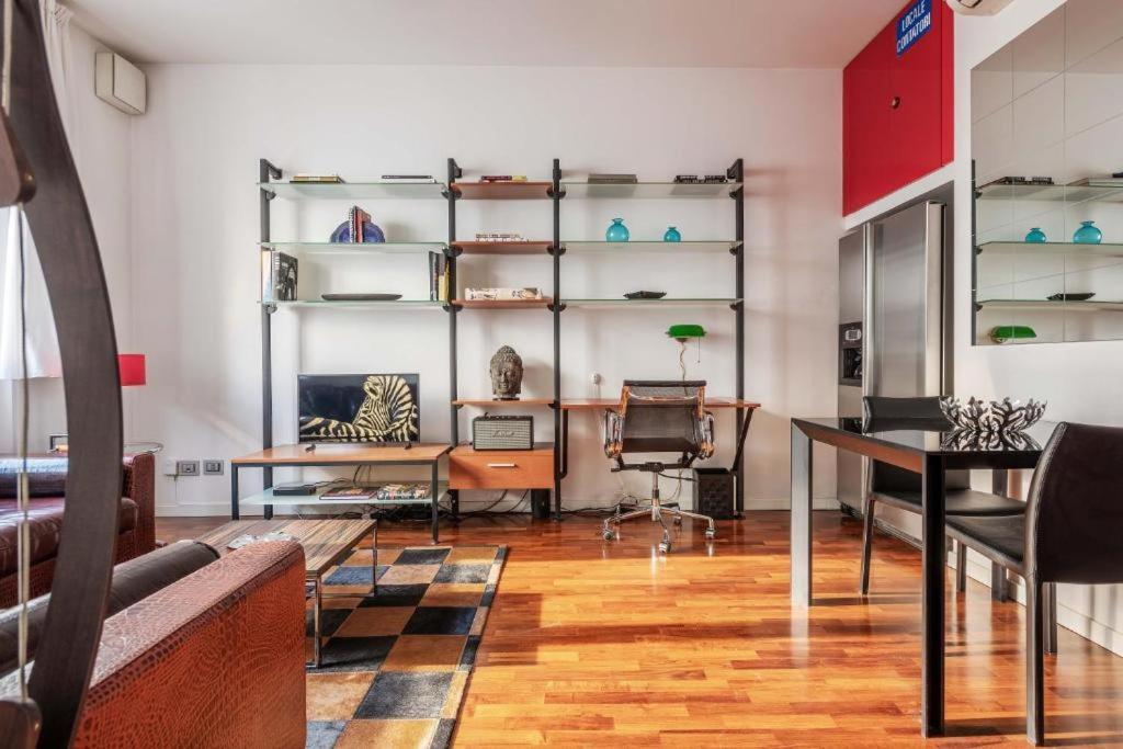 Amazing Apt In The Heart Of Pta Venezia Milan Exterior photo